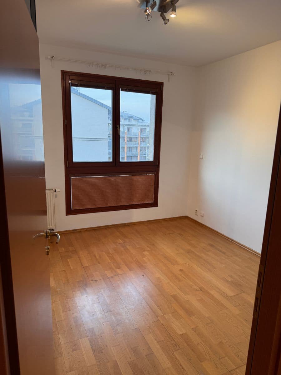 Prenájom bytu 2-izbový 46 m², Heinemannova, Praha, Praha Prenájom bytu 2-izbový 46 m², Heinemannova, Praha, Praha