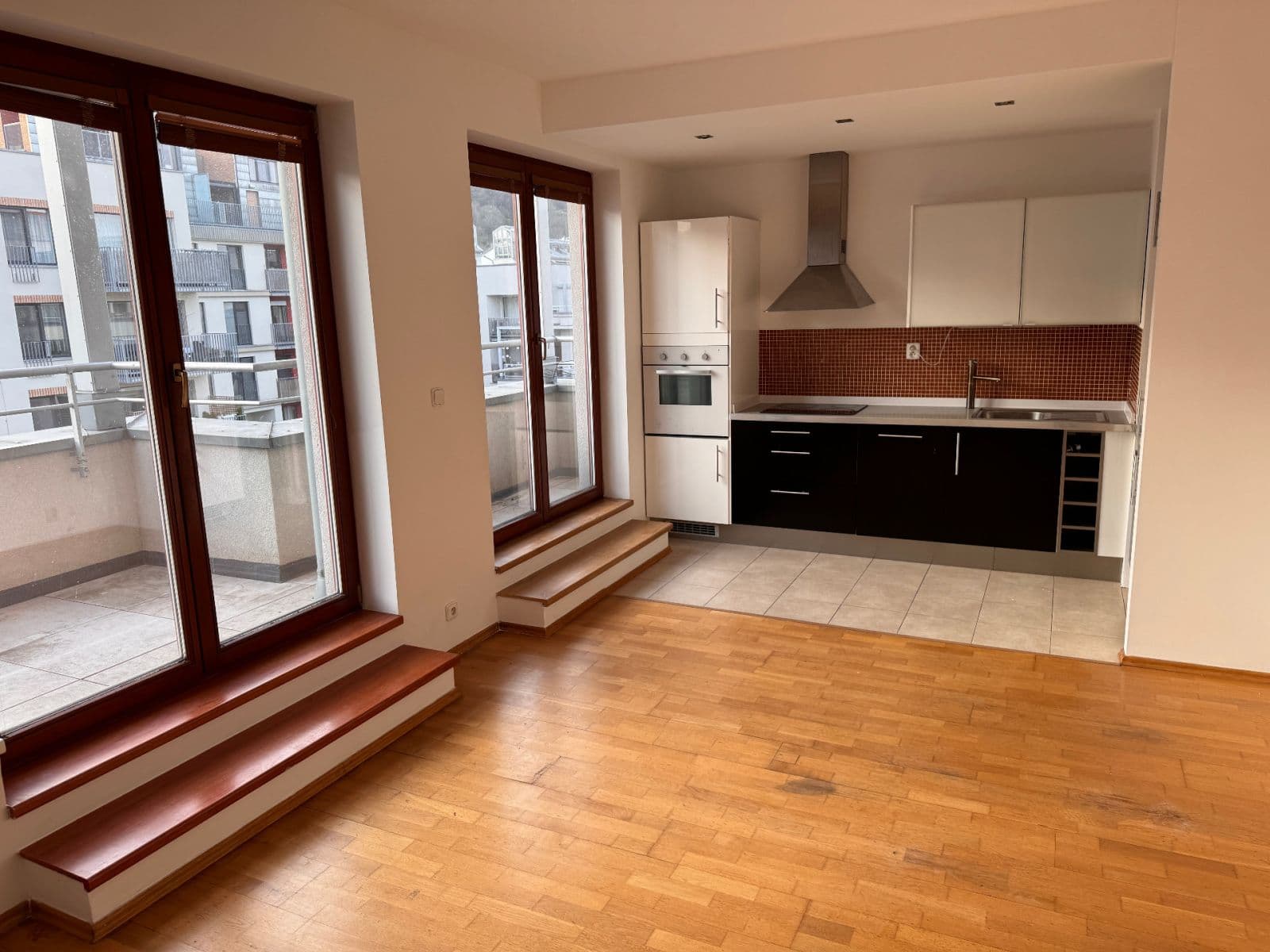 Prenájom bytu 2-izbový 46 m², Heinemannova, Praha, Praha Prenájom bytu 2-izbový 46 m², Heinemannova, Praha, Praha