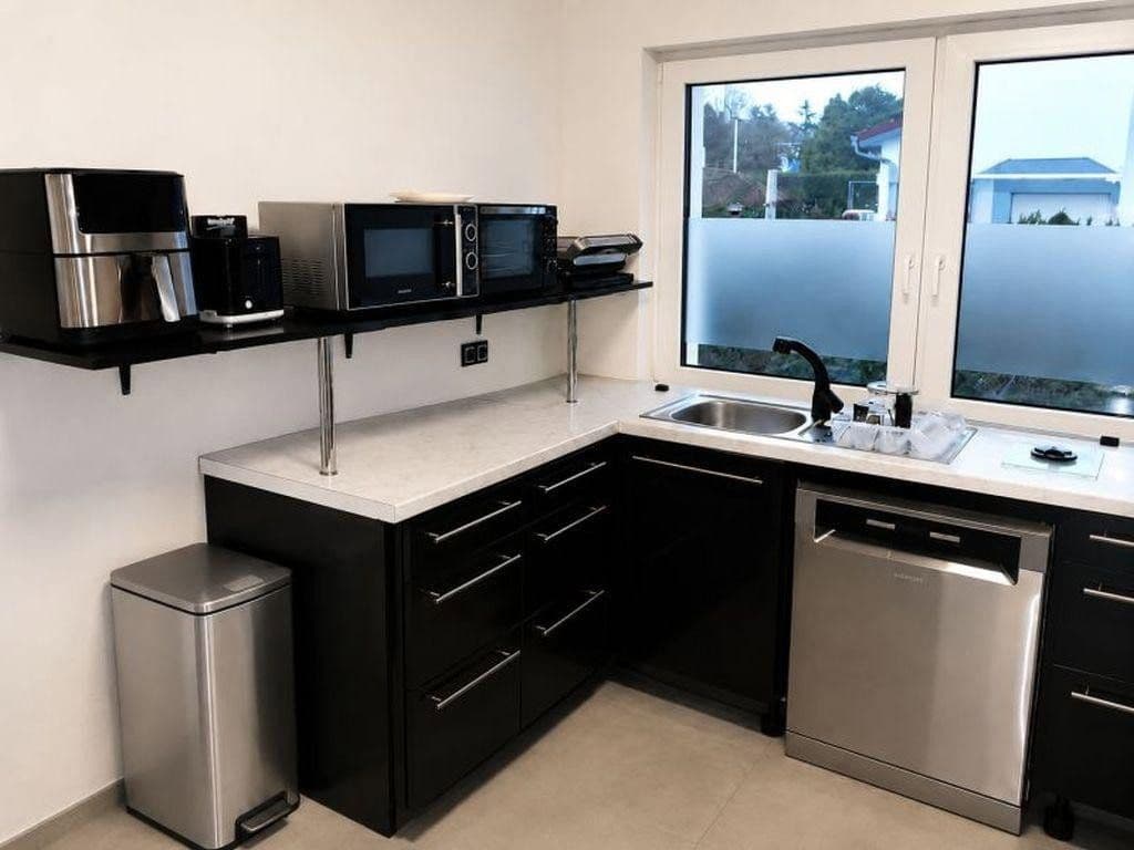 Predaj domu 242 m², pozemok 451 m², Friedrichsdorf, Hesensko Predaj domu 242 m², pozemok 451 m², Friedrichsdorf, Hesensko