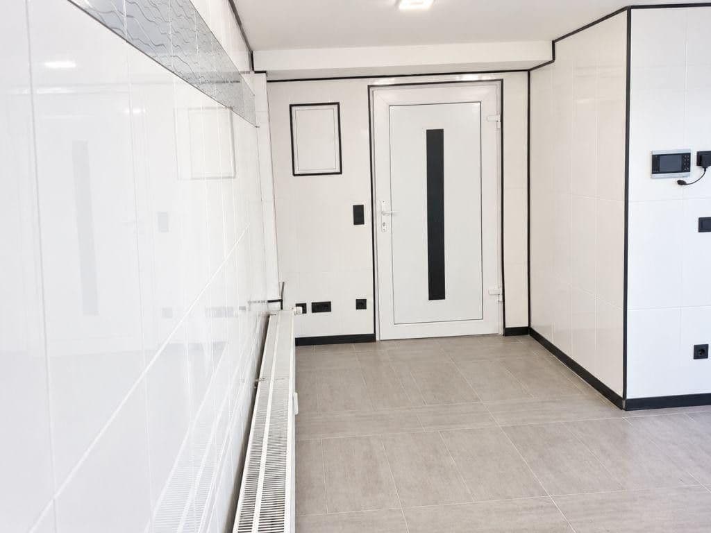 Predaj domu 242 m², pozemok 451 m², Friedrichsdorf, Hesensko Predaj domu 242 m², pozemok 451 m², Friedrichsdorf, Hesensko