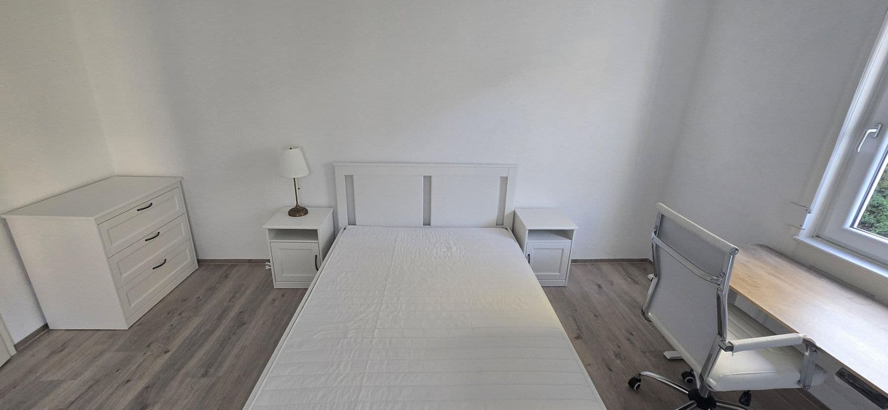 Prenájom bytu 1-izbový 32 m², Duisburgerstraße 22, Stuttgart, Bádensko-Wurttembersko Prenájom bytu 1-izbový 32 m², Duisburgerstraße 22, Stuttgart, Bádensko-Wurttembersko