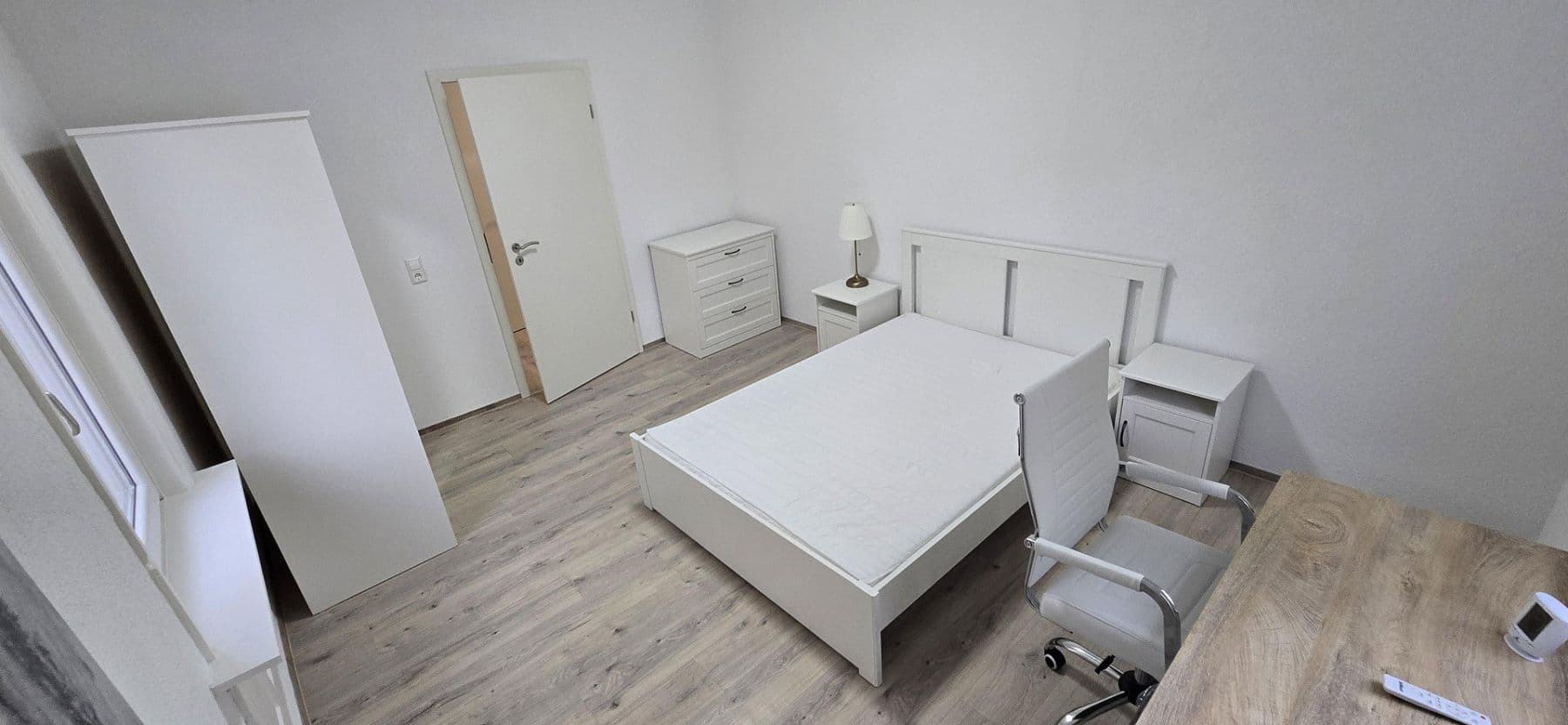 Prenájom bytu 1-izbový 32 m², Duisburgerstraße 22, Stuttgart, Bádensko-Wurttembersko Prenájom bytu 1-izbový 32 m², Duisburgerstraße 22, Stuttgart, Bádensko-Wurttembersko