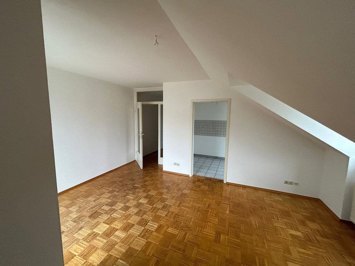 Prenájom bytu 2-izbový 60 m², Zarrerweg 23, Au, Bavorsko Prenájom bytu 2-izbový 60 m², Zarrerweg 23, Au, Bavorsko