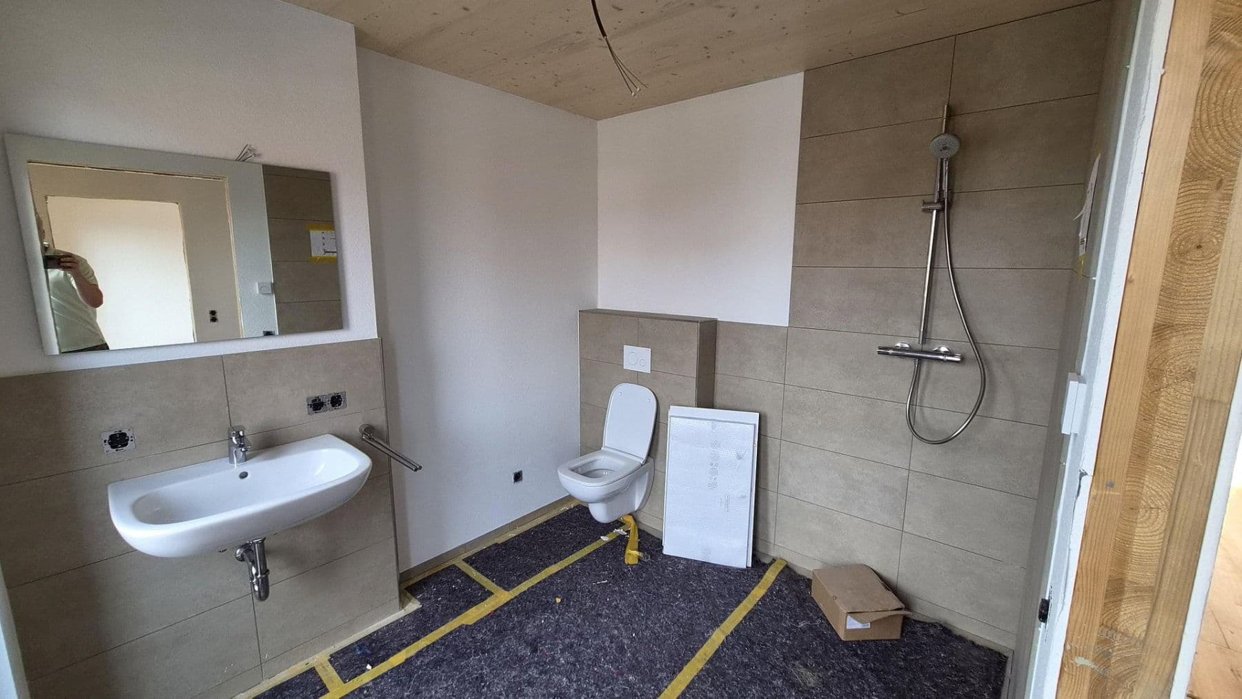 Prenájom bytu 3-izbový 84 m², Falkenbergstr 1A, Lohne, Dolné Sasko Prenájom bytu 3-izbový 84 m², Falkenbergstr 1A, Lohne, Dolné Sasko