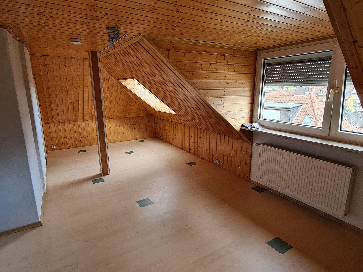 Prenájom domu 159 m², pozemok 575 m², Velbert, Severné Porýnie - Westfálsko Prenájom domu 159 m², pozemok 575 m², Velbert, Severné Porýnie - Westfálsko