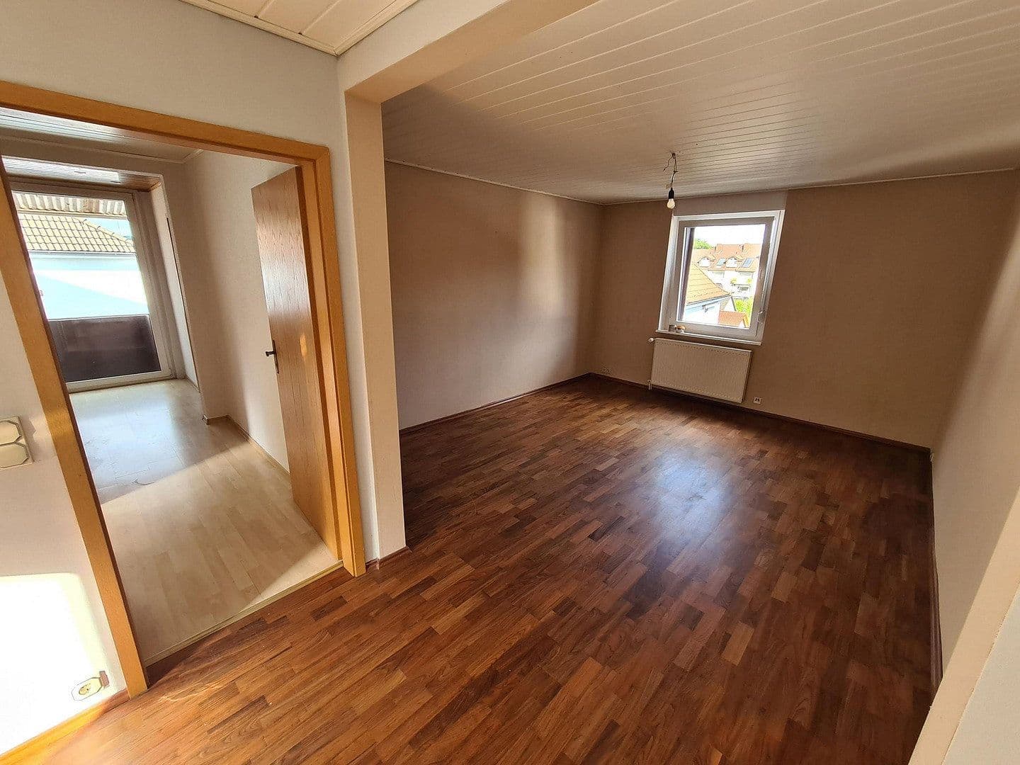 Prenájom domu 159 m², pozemok 575 m², Velbert, Severné Porýnie - Westfálsko Prenájom domu 159 m², pozemok 575 m², Velbert, Severné Porýnie - Westfálsko