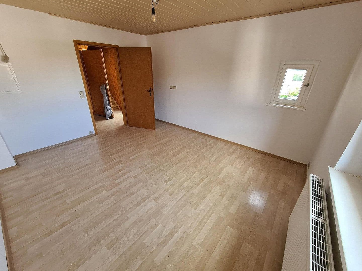 Prenájom domu 159 m², pozemok 575 m², Velbert, Severné Porýnie - Westfálsko Prenájom domu 159 m², pozemok 575 m², Velbert, Severné Porýnie - Westfálsko