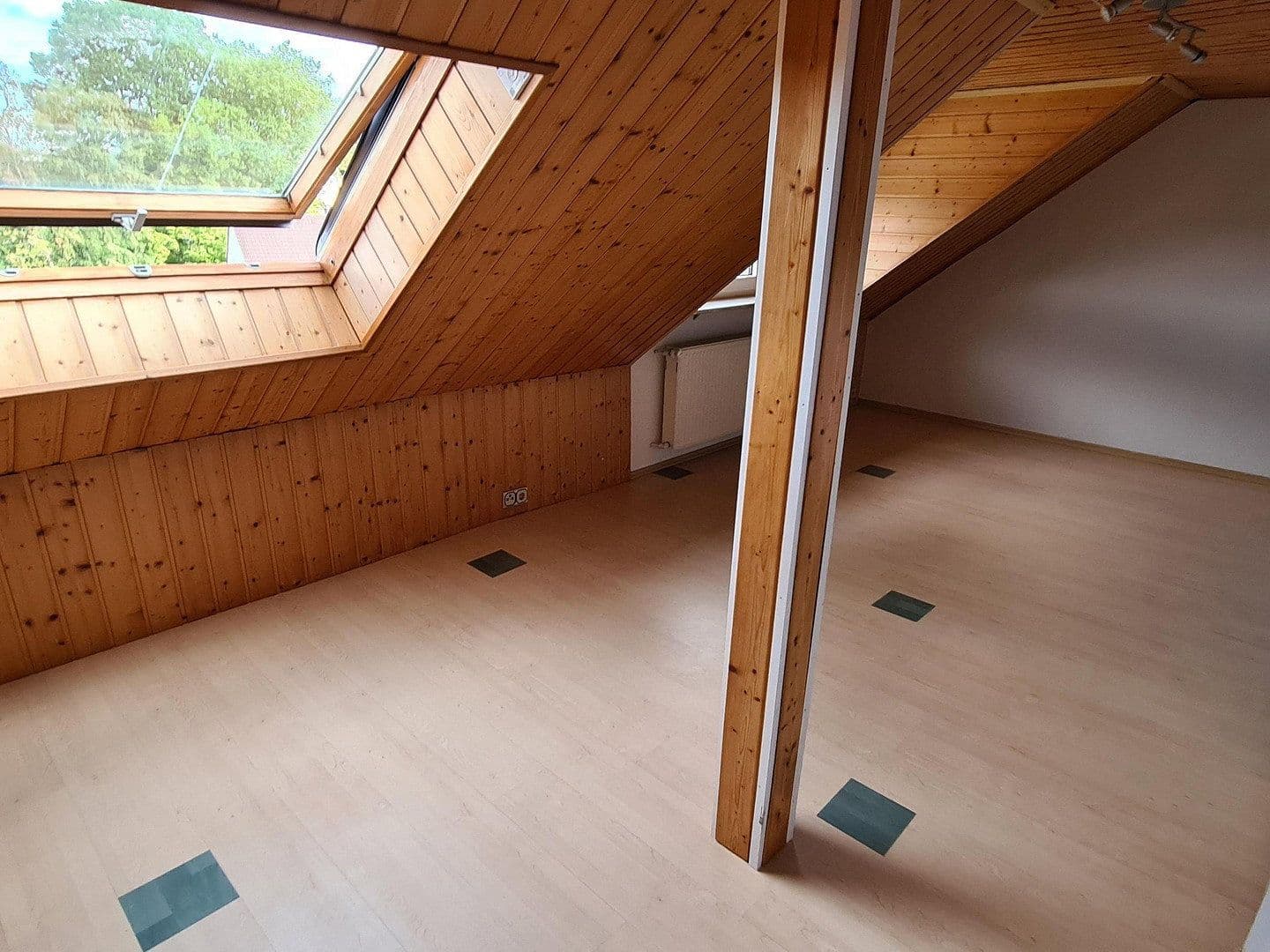 Prenájom domu 159 m², pozemok 575 m², Velbert, Severné Porýnie - Westfálsko Prenájom domu 159 m², pozemok 575 m², Velbert, Severné Porýnie - Westfálsko