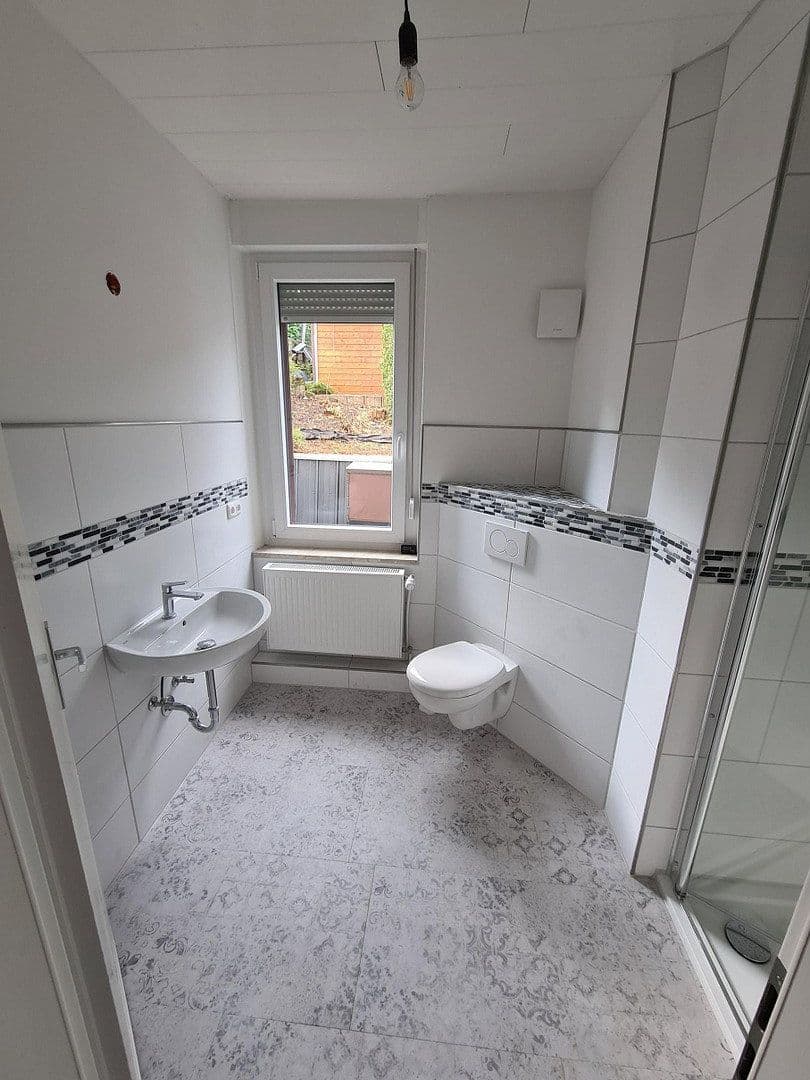 Prenájom domu 159 m², pozemok 575 m², Velbert, Severné Porýnie - Westfálsko Prenájom domu 159 m², pozemok 575 m², Velbert, Severné Porýnie - Westfálsko