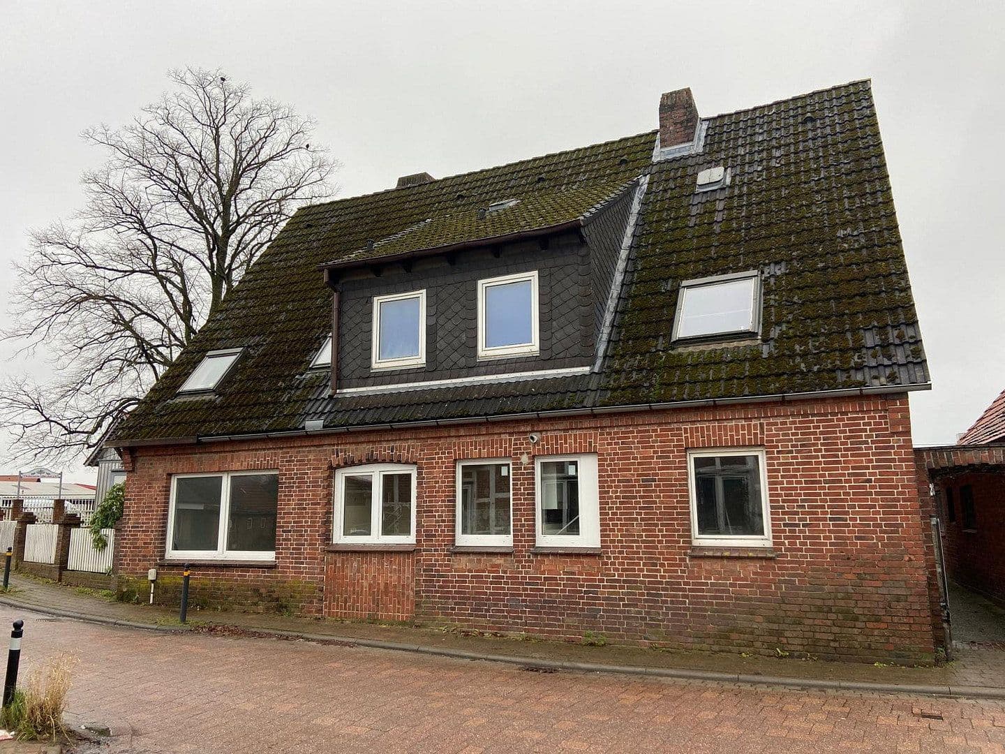 Predaj domu 178 m², pozemok 238 m², Marschdamm 26, Horneburg, Dolné Sasko Predaj domu 178 m², pozemok 238 m², Marschdamm 26, Horneburg, Dolné Sasko