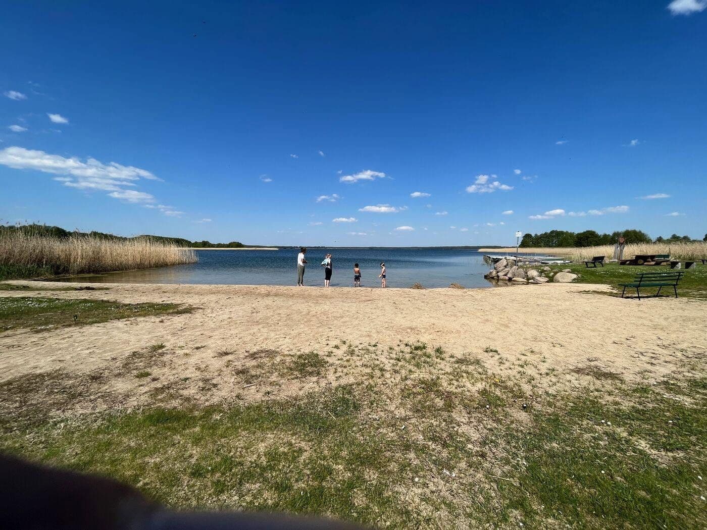 Predaj domu 100 m², pozemok 3.690 m², Am Seeblick 7, Althüttendorf, Brandenbursko Predaj domu 100 m², pozemok 3.690 m², Am Seeblick 7, Althüttendorf, Brandenbursko
