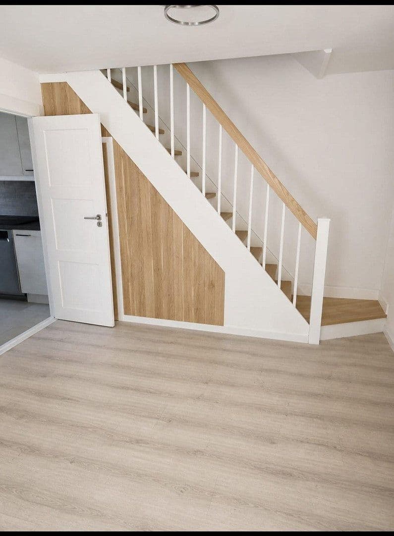Predaj domu 116 m², pozemok 863 m², Bienenweg 6, Berlin, Berlín Predaj domu 116 m², pozemok 863 m², Bienenweg 6, Berlin, Berlín