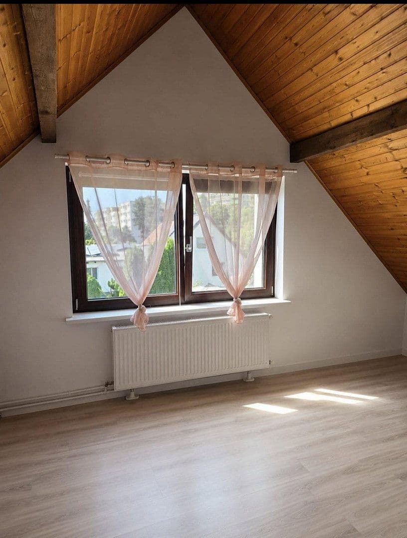 Predaj domu 116 m², pozemok 863 m², Bienenweg 6, Berlin, Berlín Predaj domu 116 m², pozemok 863 m², Bienenweg 6, Berlin, Berlín
