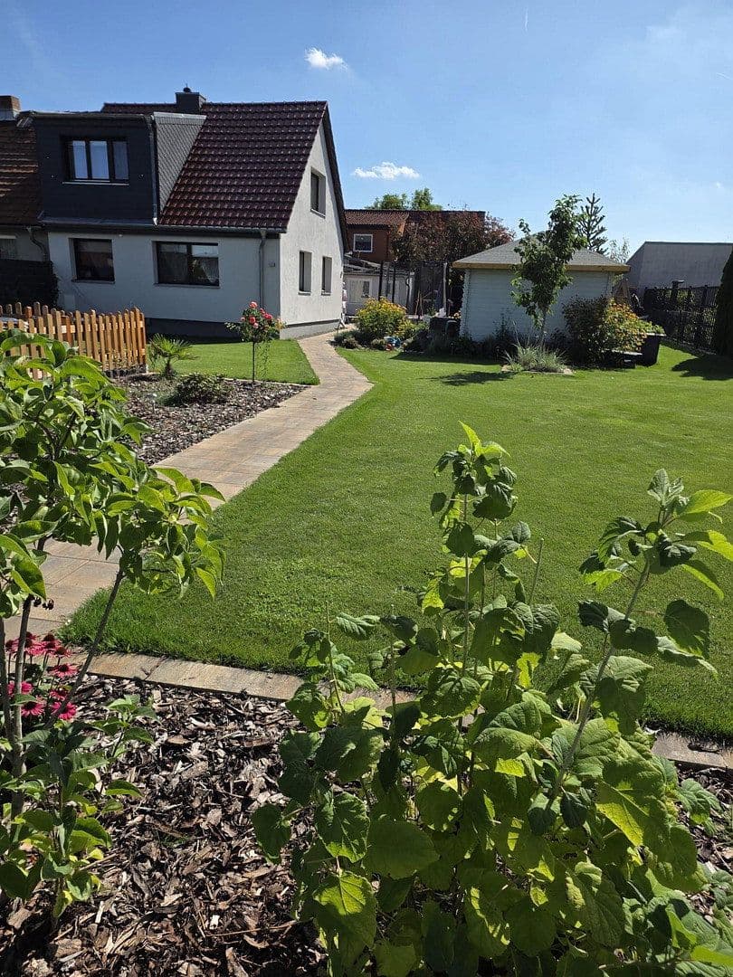 Predaj domu 116 m², pozemok 863 m², Bienenweg 6, Berlin, Berlín Predaj domu 116 m², pozemok 863 m², Bienenweg 6, Berlin, Berlín
