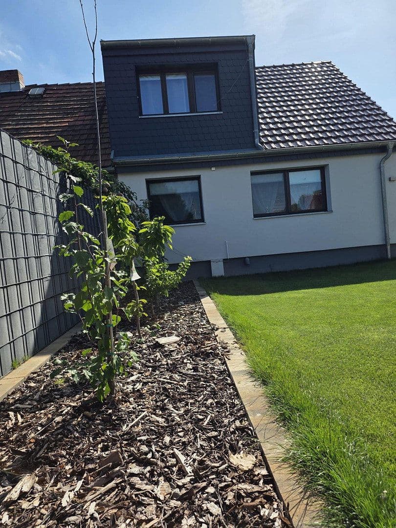 Predaj domu 116 m², pozemok 863 m², Bienenweg 6, Berlin, Berlín Predaj domu 116 m², pozemok 863 m², Bienenweg 6, Berlin, Berlín