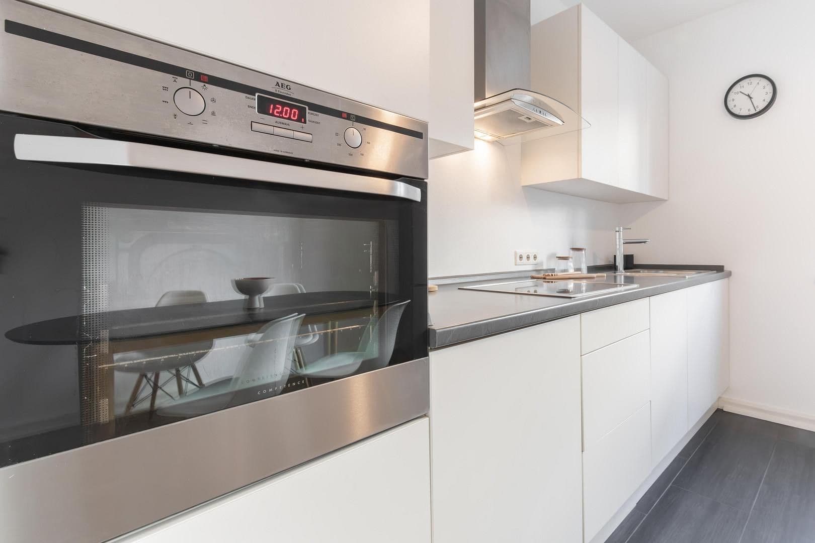 Prenájom bytu 2-izbový 51 m², Neckarstr. 22, Düsseldorf, Severné Porýnie - Westfálsko Prenájom bytu 2-izbový 51 m², Neckarstr. 22, Düsseldorf, Severné Porýnie - Westfálsko