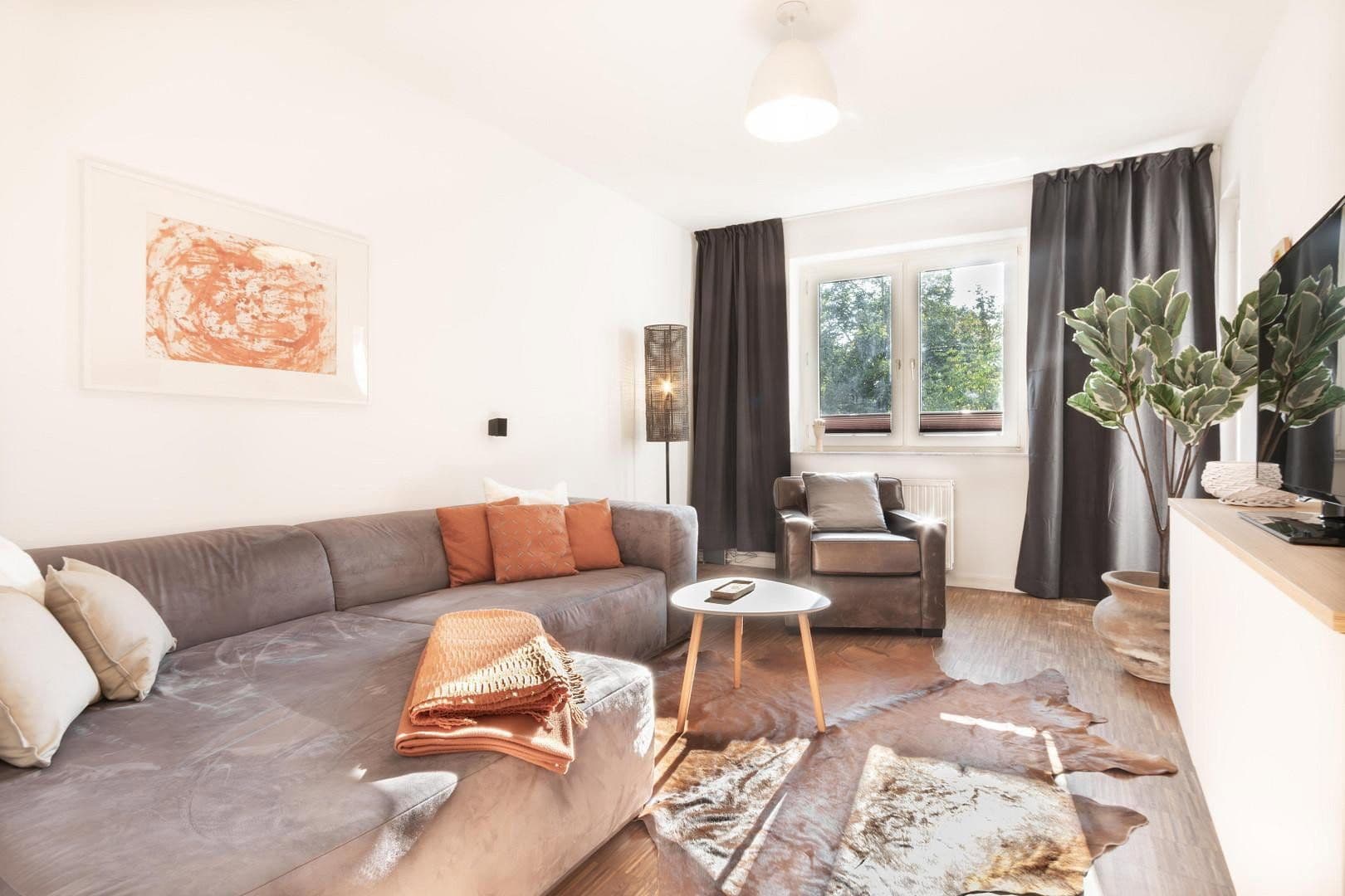 Prenájom bytu 2-izbový 51 m², Neckarstr. 22, Düsseldorf, Severné Porýnie - Westfálsko Prenájom bytu 2-izbový 51 m², Neckarstr. 22, Düsseldorf, Severné Porýnie - Westfálsko