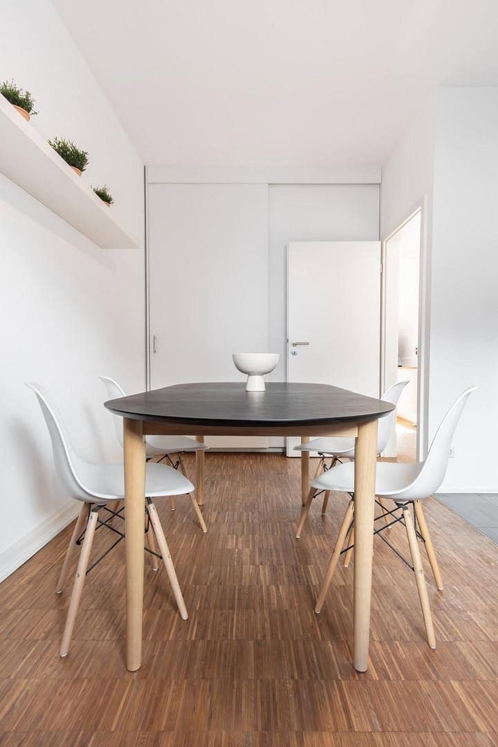 Prenájom bytu 2-izbový 51 m², Neckarstr. 22, Düsseldorf, Severné Porýnie - Westfálsko Prenájom bytu 2-izbový 51 m², Neckarstr. 22, Düsseldorf, Severné Porýnie - Westfálsko