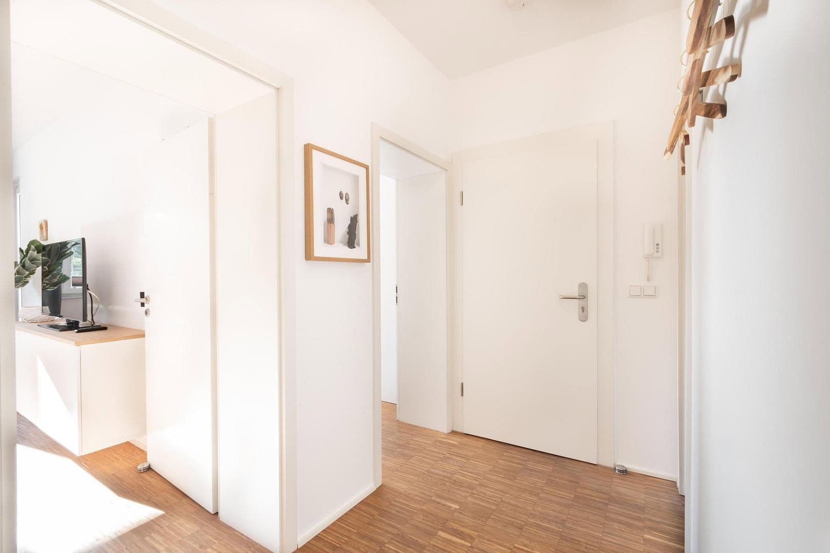 Prenájom bytu 2-izbový 51 m², Neckarstr. 22, Düsseldorf, Severné Porýnie - Westfálsko Prenájom bytu 2-izbový 51 m², Neckarstr. 22, Düsseldorf, Severné Porýnie - Westfálsko