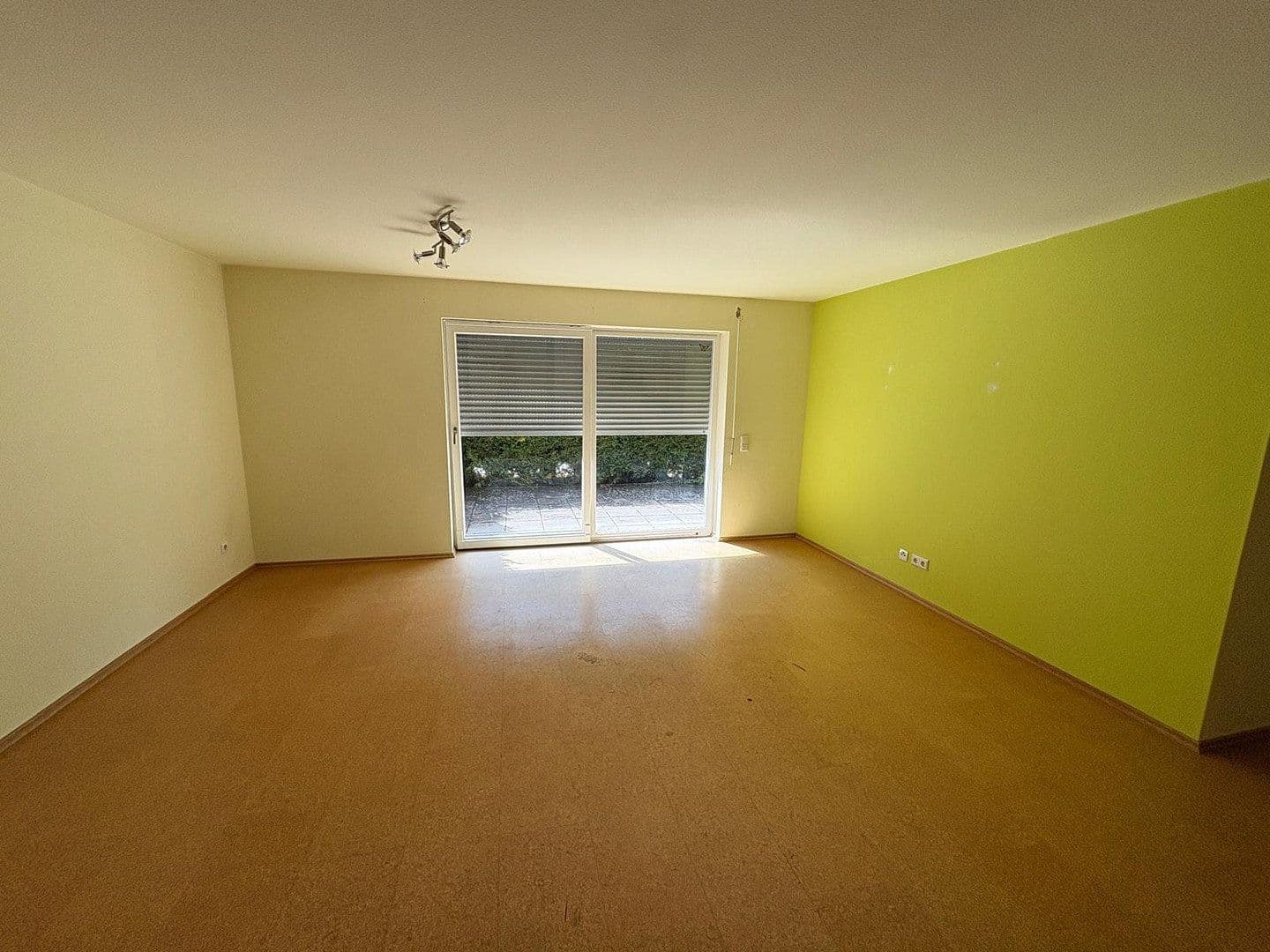 Prenájom bytu 2-izbový 66 m², Simmozheim, Bádensko-Wurttembersko Prenájom bytu 2-izbový 66 m², Simmozheim, Bádensko-Wurttembersko