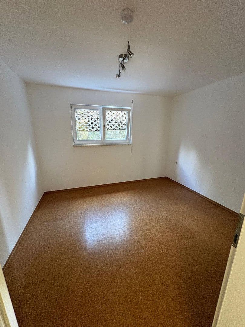 Prenájom bytu 2-izbový 66 m², Simmozheim, Bádensko-Wurttembersko Prenájom bytu 2-izbový 66 m², Simmozheim, Bádensko-Wurttembersko