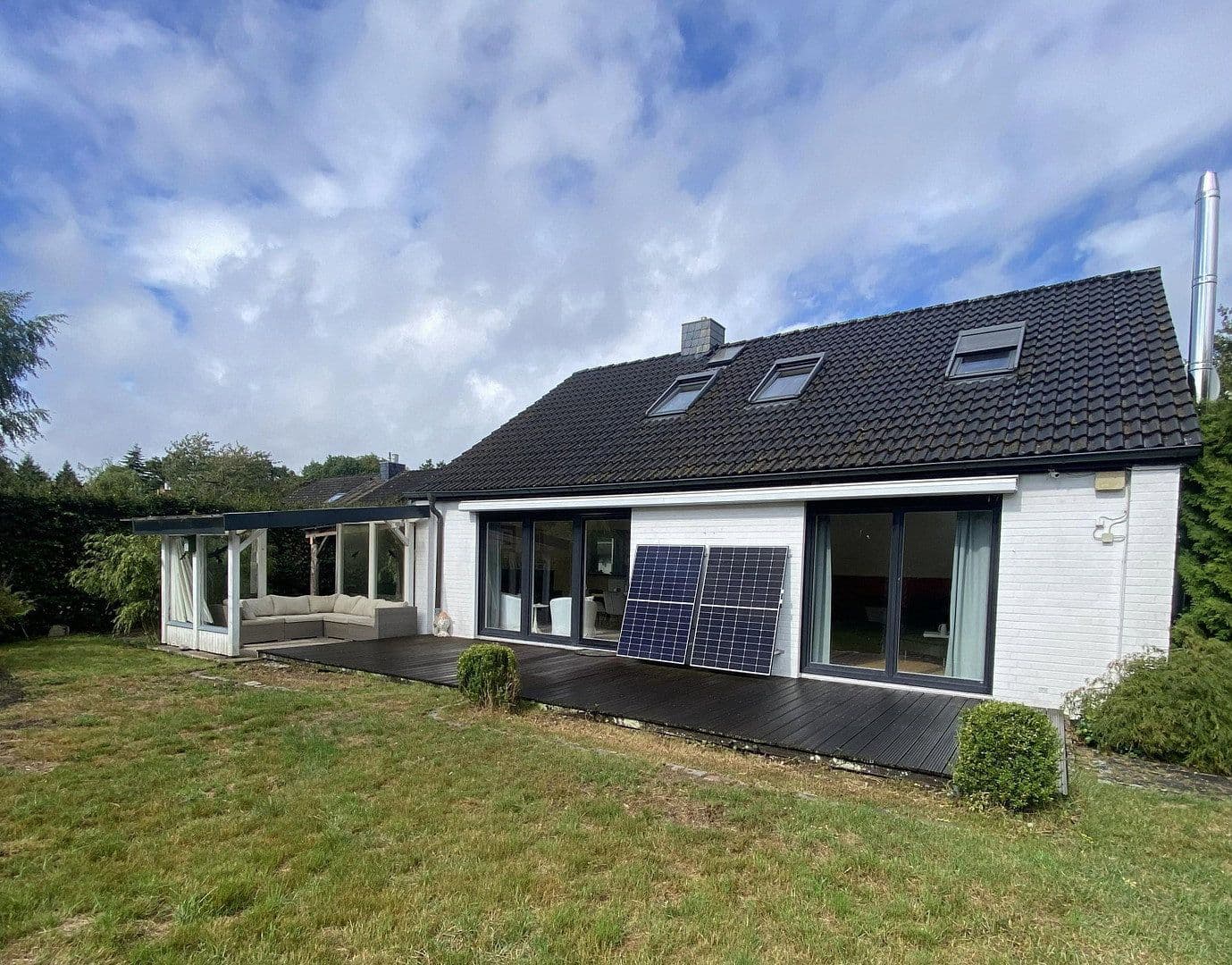 Predaj domu 117 m², pozemok 836 m², Hartenholm, Šlezvicko-Holštajnsko Predaj domu 117 m², pozemok 836 m², Hartenholm, Šlezvicko-Holštajnsko