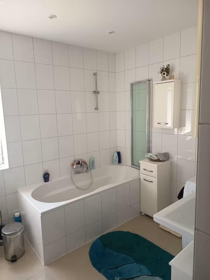 Predaj bytu 3-izbový 80 m², Ehranger Straße 79, Trier, Porýnie-Falcko Predaj bytu 3-izbový 80 m², Ehranger Straße 79, Trier, Porýnie-Falcko