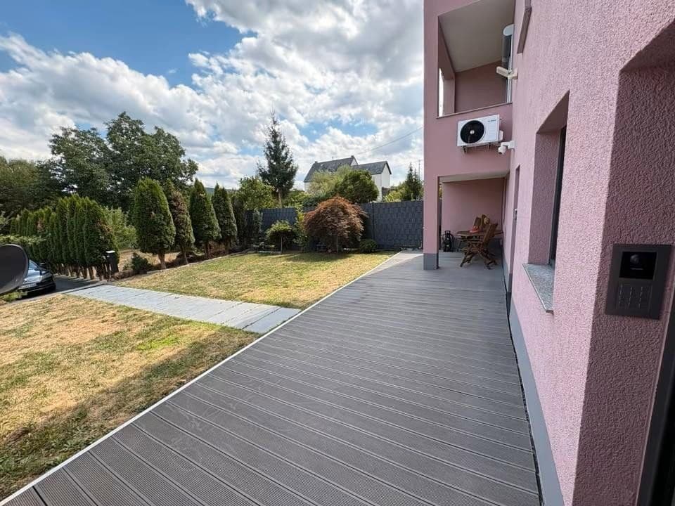 Predaj bytu 3-izbový 80 m², Ehranger Straße 79, Trier, Porýnie-Falcko Predaj bytu 3-izbový 80 m², Ehranger Straße 79, Trier, Porýnie-Falcko