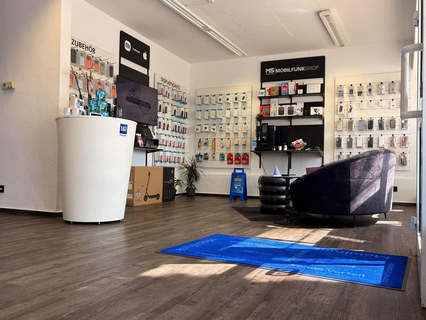 Predaj domu 445 m², pozemok 272 m², Bahnhofstraße 72, Winsen (Luhe), Dolné Sasko Predaj domu 445 m², pozemok 272 m², Bahnhofstraße 72, Winsen (Luhe), Dolné Sasko