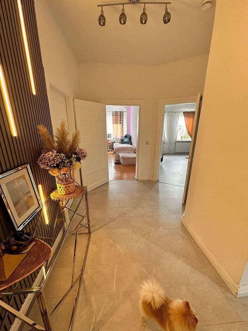 Predaj domu 445 m², pozemok 272 m², Bahnhofstraße 72, Winsen (Luhe), Dolné Sasko Predaj domu 445 m², pozemok 272 m², Bahnhofstraße 72, Winsen (Luhe), Dolné Sasko
