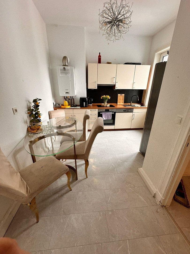 Predaj domu 445 m², pozemok 272 m², Bahnhofstraße 72, Winsen (Luhe), Dolné Sasko Predaj domu 445 m², pozemok 272 m², Bahnhofstraße 72, Winsen (Luhe), Dolné Sasko