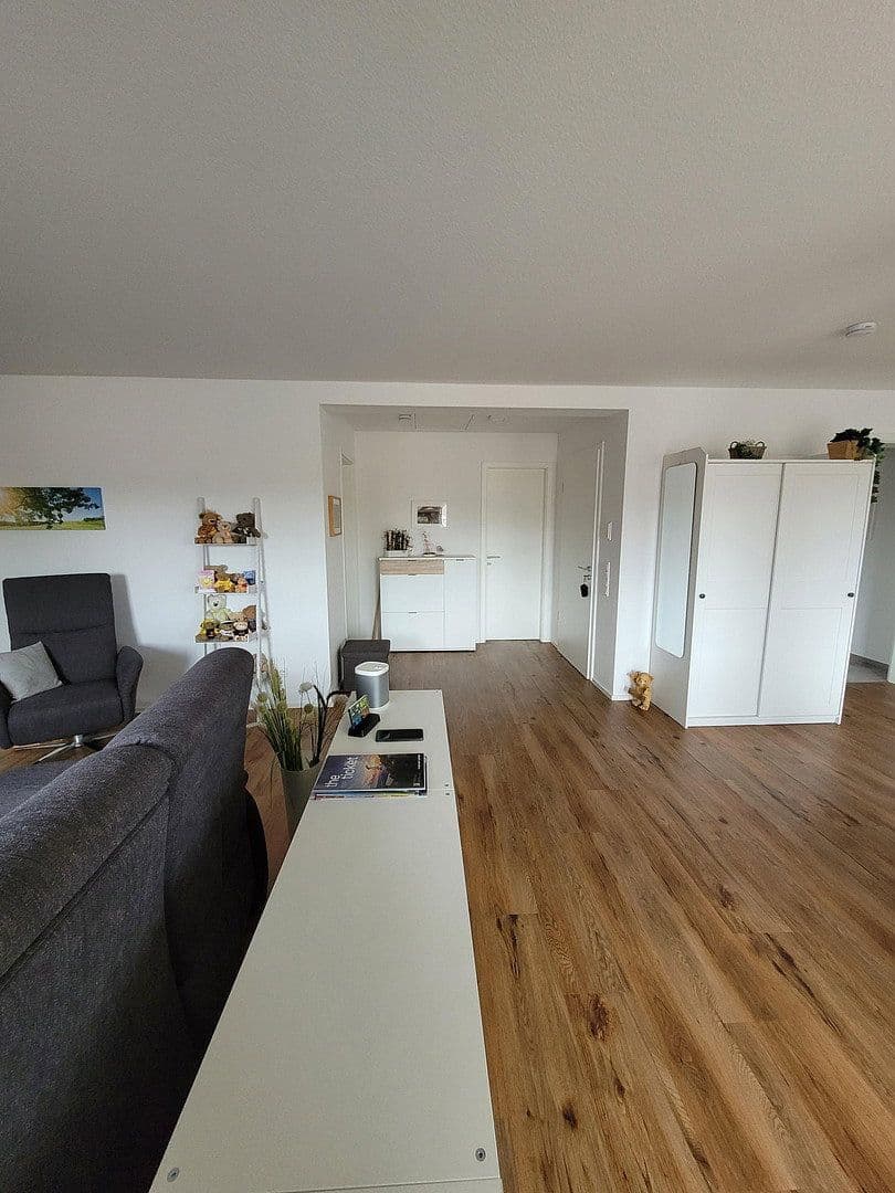 Prenájom bytu 3-izbový 116 m², Im Kleegarten 3, Ober-Hilbersheim, Porýnie-Falcko Prenájom bytu 3-izbový 116 m², Im Kleegarten 3, Ober-Hilbersheim, Porýnie-Falcko