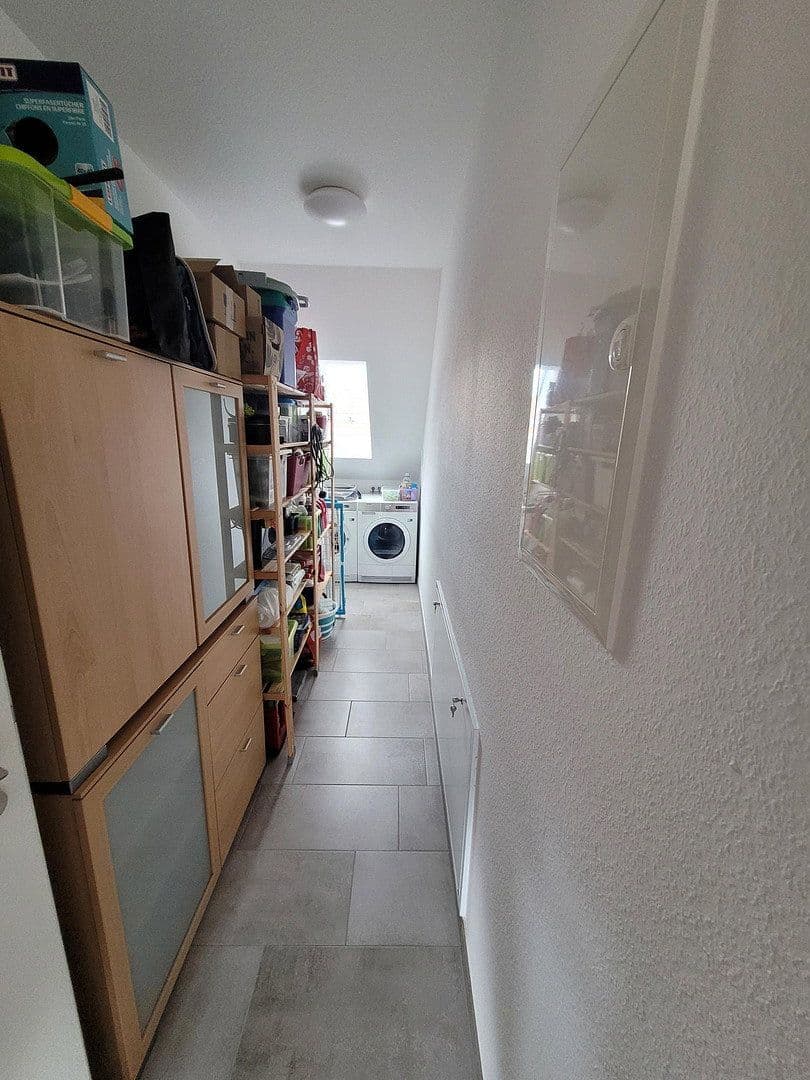 Prenájom bytu 3-izbový 116 m², Im Kleegarten 3, Ober-Hilbersheim, Porýnie-Falcko Prenájom bytu 3-izbový 116 m², Im Kleegarten 3, Ober-Hilbersheim, Porýnie-Falcko
