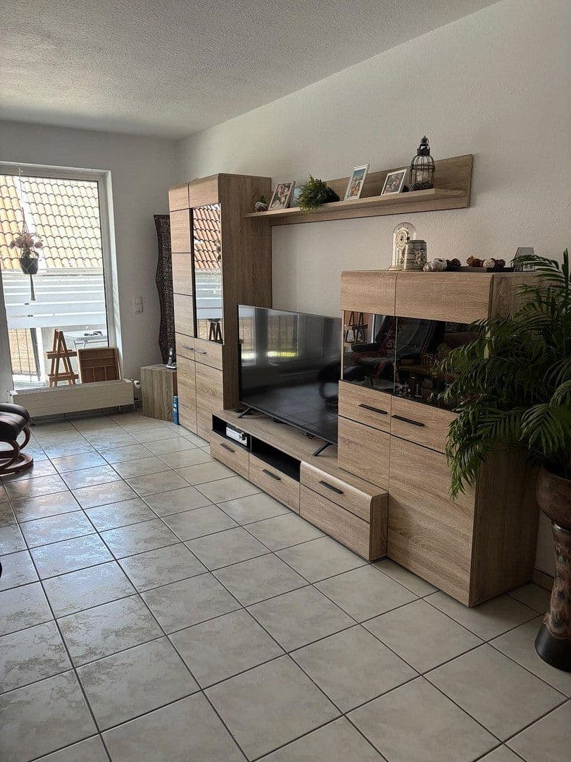 Prenájom bytu 3-izbový 96 m², Schulstraße 20a, Büttelborn, Hesensko Prenájom bytu 3-izbový 96 m², Schulstraße 20a, Büttelborn, Hesensko