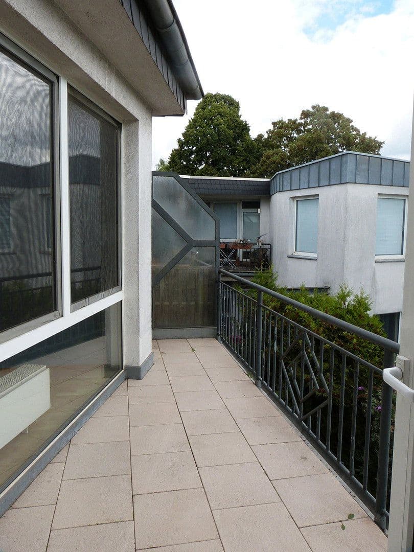 Predaj bytu 3-izbový 85 m², Jülicher Landtsrasse 144a, Neuss, Severné Porýnie - Westfálsko Predaj bytu 3-izbový 85 m², Jülicher Landtsrasse 144a, Neuss, Severné Porýnie - Westfálsko