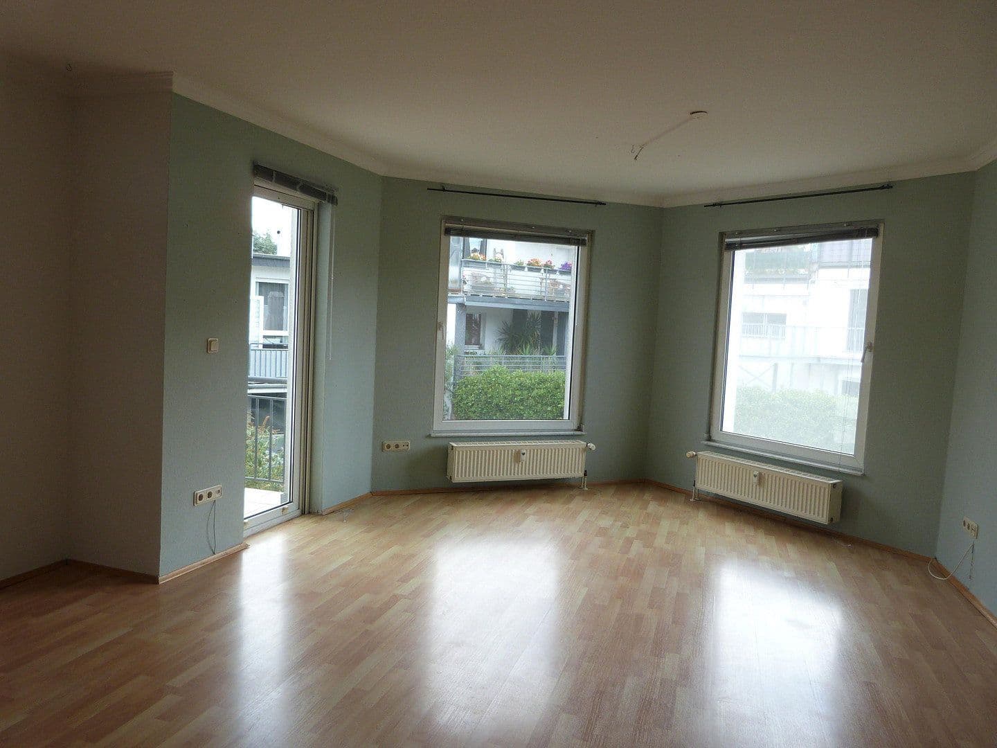 Predaj bytu 3-izbový 85 m², Jülicher Landtsrasse 144a, Neuss, Severné Porýnie - Westfálsko Predaj bytu 3-izbový 85 m², Jülicher Landtsrasse 144a, Neuss, Severné Porýnie - Westfálsko