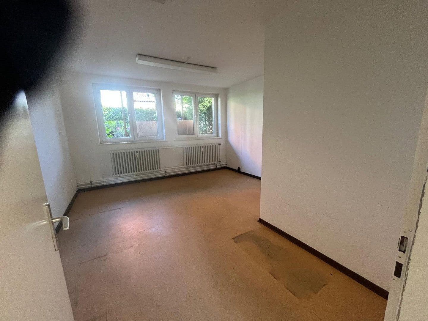 Prenájom kancelárie 165 m², Leinstr. 56, Neustadt am Rübenberge, Dolné Sasko Prenájom kancelárie 165 m², Leinstr. 56, Neustadt am Rübenberge, Dolné Sasko