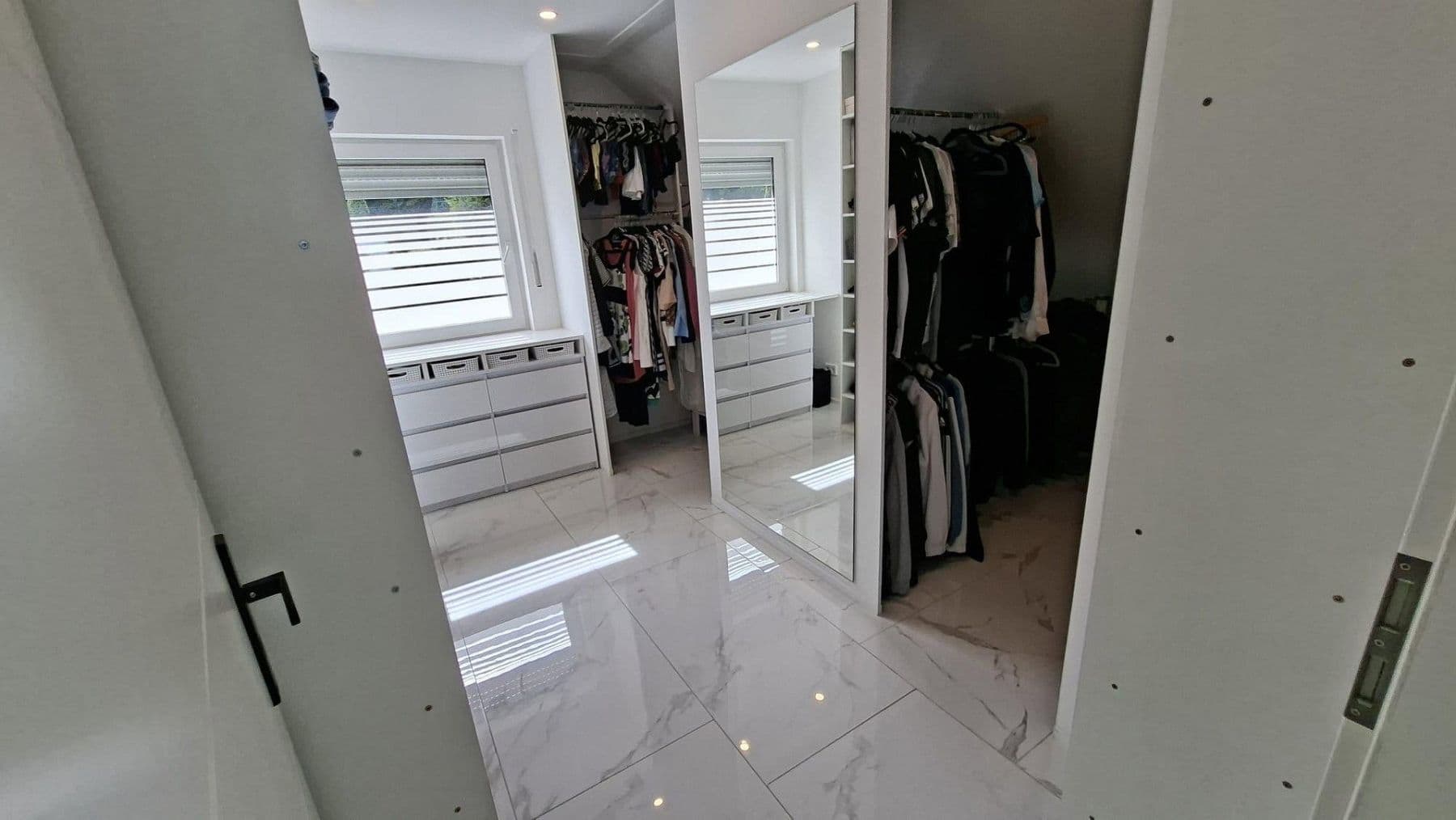 Predaj domu 250 m², pozemok 1.345 m², Birresdorfer Str 73, Remagen, Porýnie-Falcko Predaj domu 250 m², pozemok 1.345 m², Birresdorfer Str 73, Remagen, Porýnie-Falcko