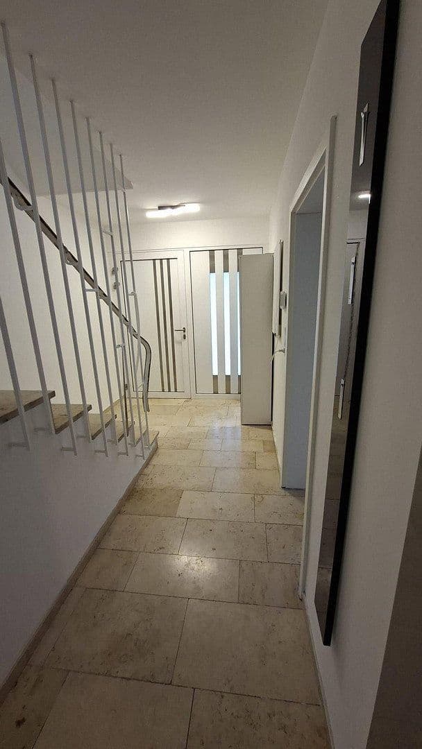Predaj domu 250 m², pozemok 1.345 m², Birresdorfer Str 73, Remagen, Porýnie-Falcko Predaj domu 250 m², pozemok 1.345 m², Birresdorfer Str 73, Remagen, Porýnie-Falcko