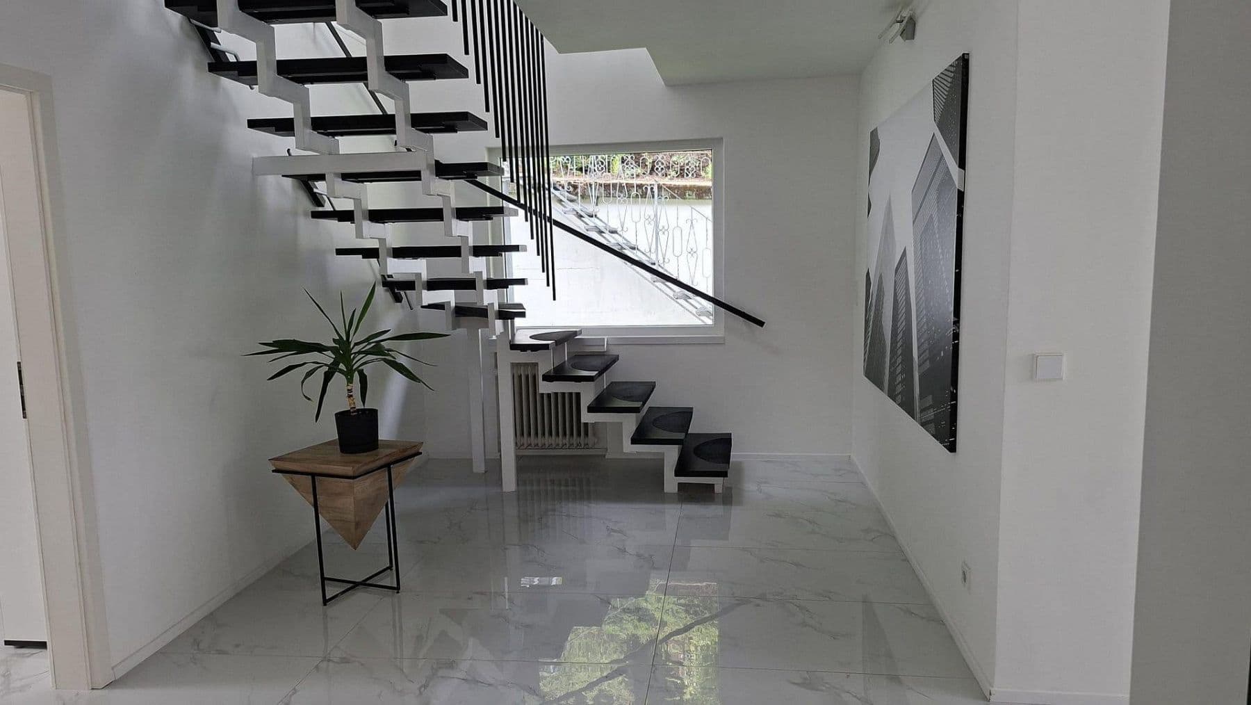 Predaj domu 250 m², pozemok 1.345 m², Birresdorfer Str 73, Remagen, Porýnie-Falcko Predaj domu 250 m², pozemok 1.345 m², Birresdorfer Str 73, Remagen, Porýnie-Falcko