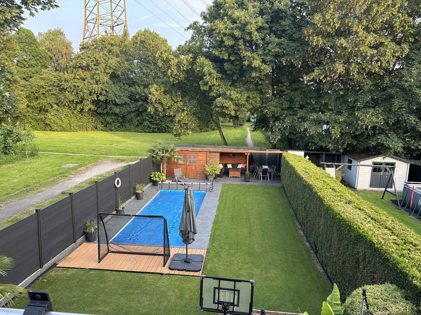Predaj domu 147 m², pozemok 387 m², Essen, Severné Porýnie - Westfálsko Predaj domu 147 m², pozemok 387 m², Essen, Severné Porýnie - Westfálsko