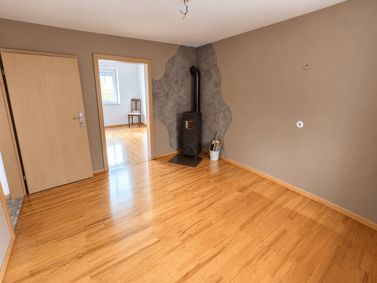 Predaj domu 151 m², pozemok 348 m², Sippersfeld, Porýnie-Falcko Predaj domu 151 m², pozemok 348 m², Sippersfeld, Porýnie-Falcko