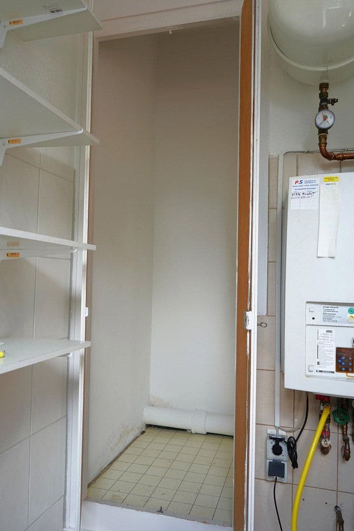 Predaj bytu 6-izbový 144 m², Oldenburg, Dolné Sasko Predaj bytu 6-izbový 144 m², Oldenburg, Dolné Sasko