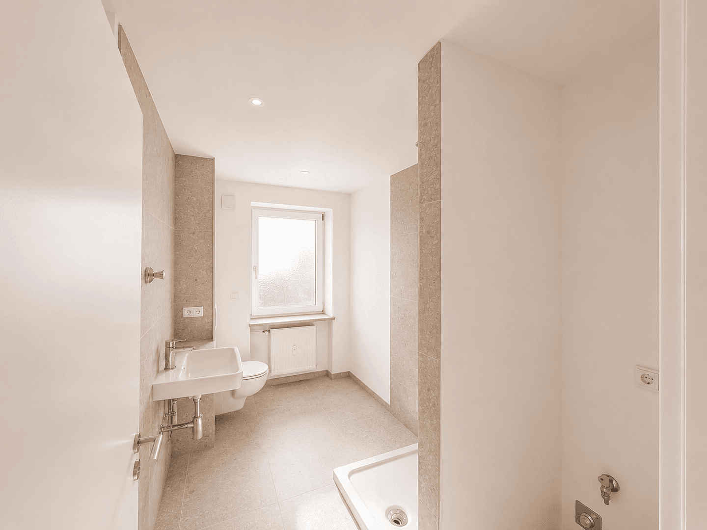 Prenájom bytu 3-izbový 82 m², Marktlerstrasse 58, Burghausen, Bavorsko Prenájom bytu 3-izbový 82 m², Marktlerstrasse 58, Burghausen, Bavorsko