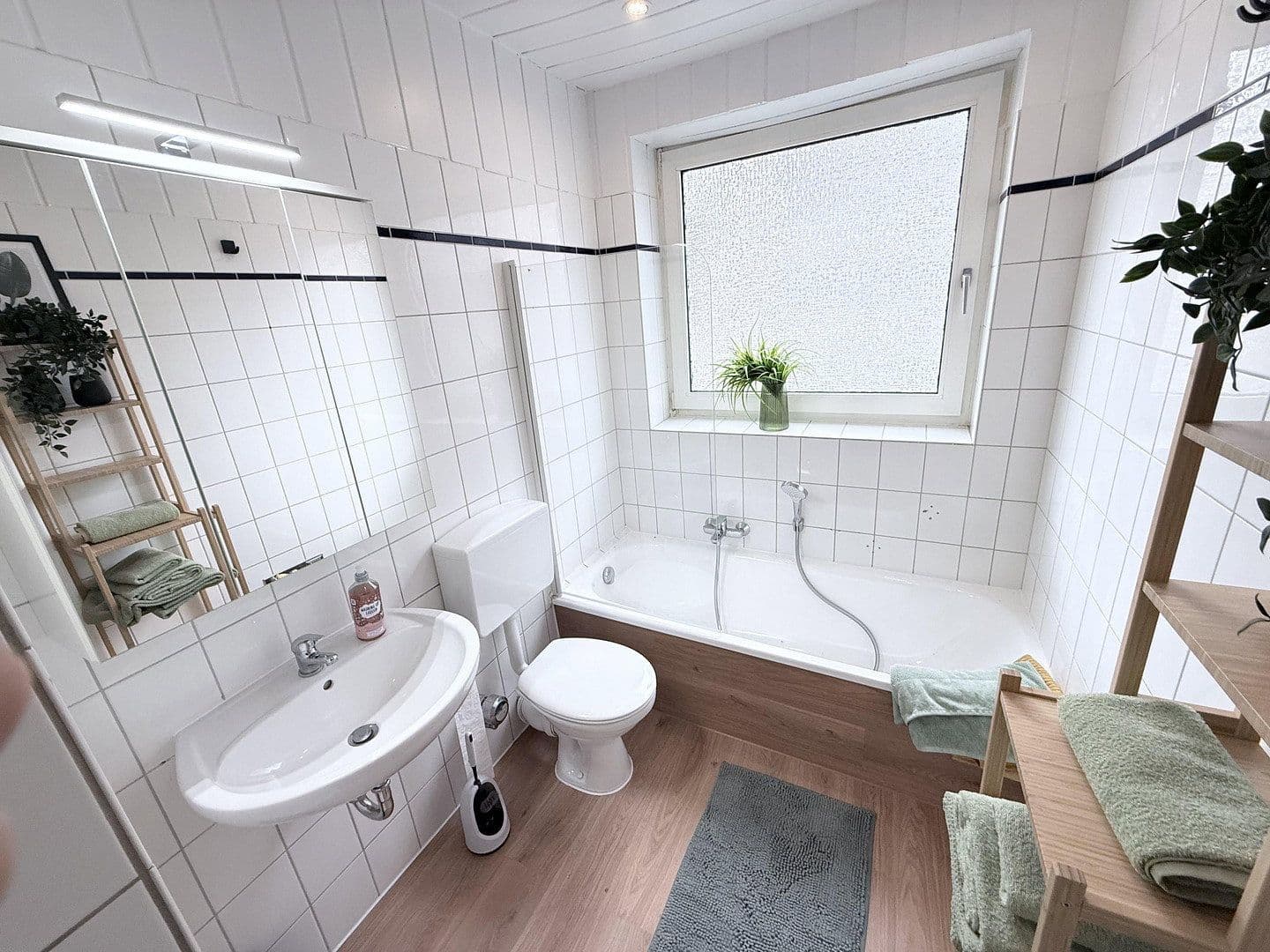Prenájom bytu 3-izbový 65 m², Georgstraße 109, Bremerhaven, Brémy Prenájom bytu 3-izbový 65 m², Georgstraße 109, Bremerhaven, Brémy