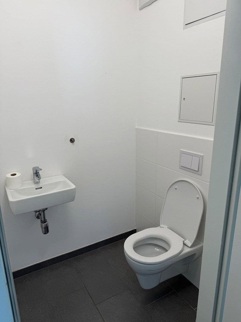 Prenájom bytu 2-izbový 55 m², Adolf Czettel Gasse 9, Wien, Viedeň Prenájom bytu 2-izbový 55 m², Adolf Czettel Gasse 9, Wien, Viedeň