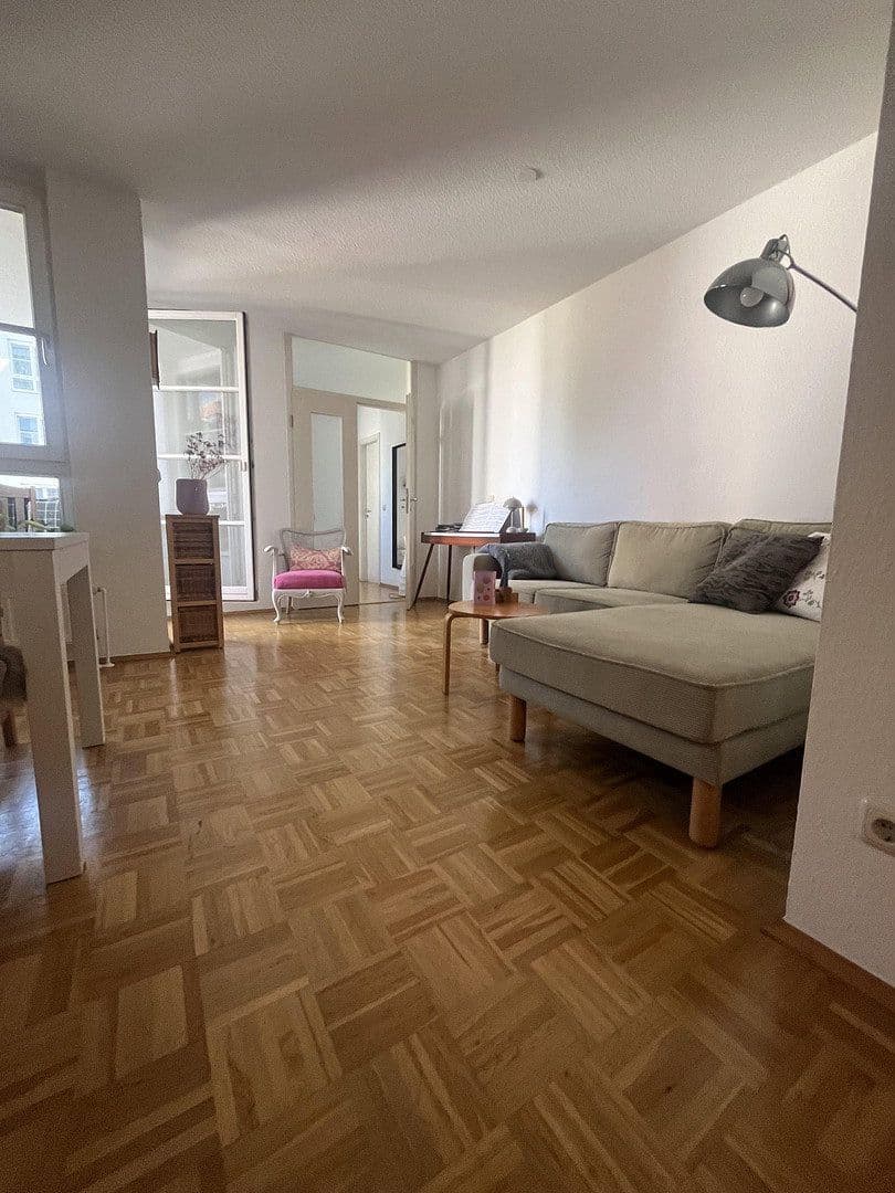 Predaj bytu 2-izbový 42 m², Wichterichstr. 23, Köln, Severné Porýnie - Westfálsko Predaj bytu 2-izbový 42 m², Wichterichstr. 23, Köln, Severné Porýnie - Westfálsko