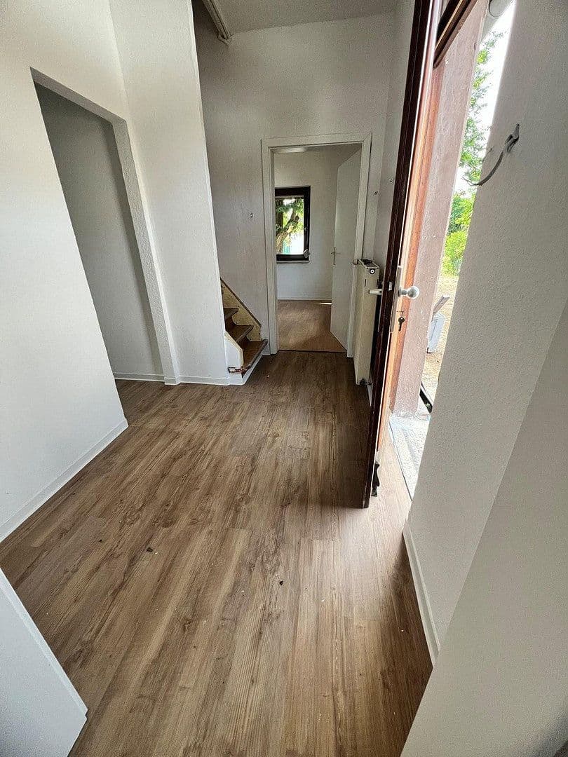 Prenájom domu 1 m², pozemok 289 m², Griesheim, Hesensko Prenájom domu 1 m², pozemok 289 m², Griesheim, Hesensko