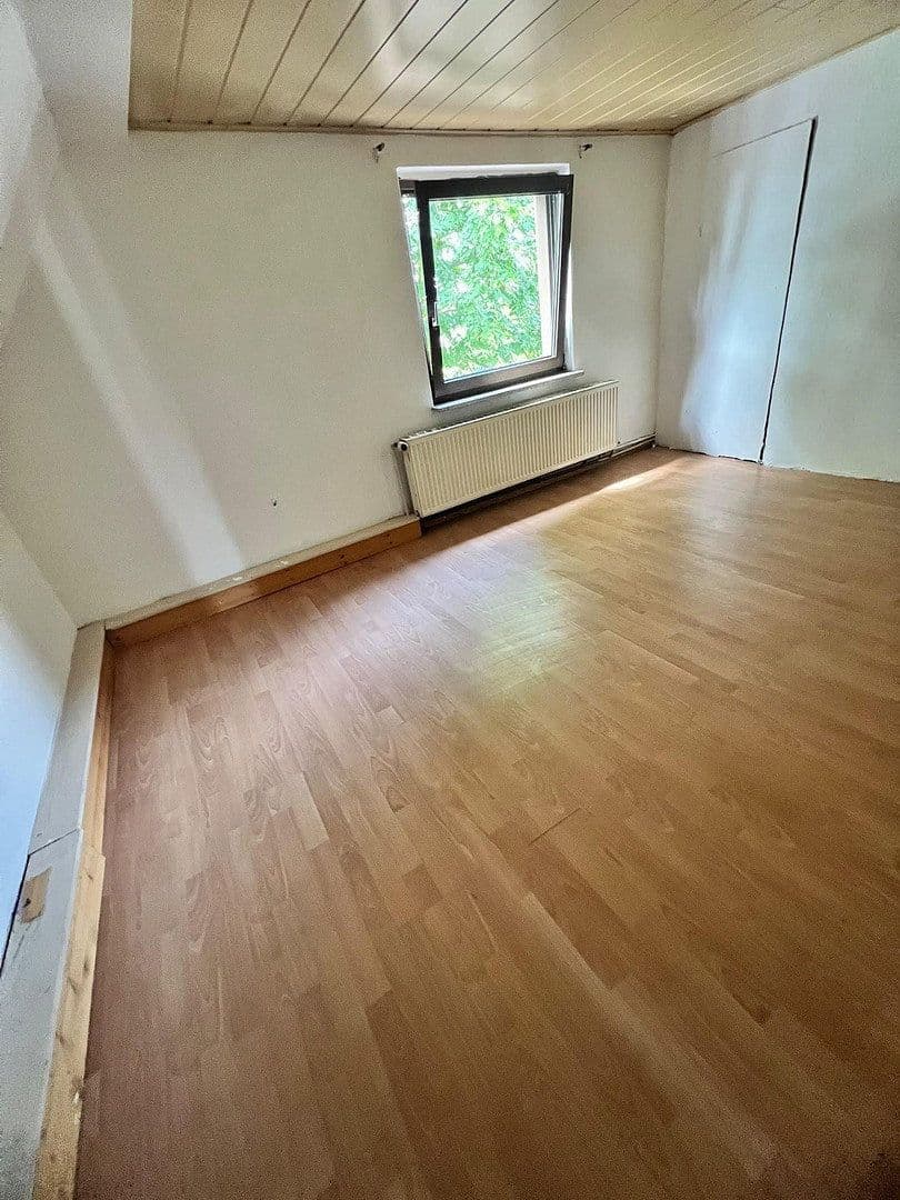 Prenájom domu 1 m², pozemok 289 m², Griesheim, Hesensko Prenájom domu 1 m², pozemok 289 m², Griesheim, Hesensko