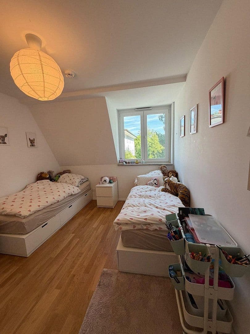 Prenájom bytu 3-izbový 58 m², Ohlstadter Str. 23, München, Bavorsko Prenájom bytu 3-izbový 58 m², Ohlstadter Str. 23, München, Bavorsko